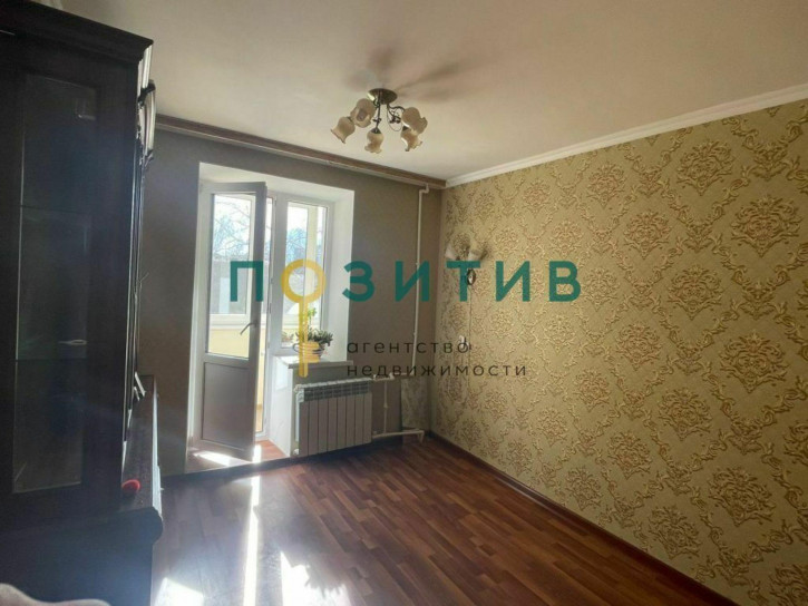 3-комн квартира Интернациональная ул, 43