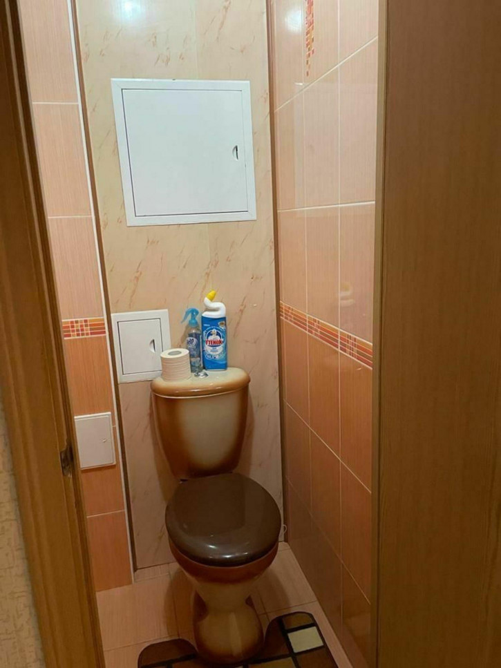 3-комн квартира Бутырина ул, 3