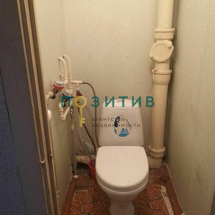 4-комн квартира Крайнего ул, 4