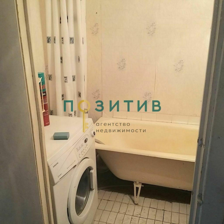 4-комн квартира Крайнего ул, 4