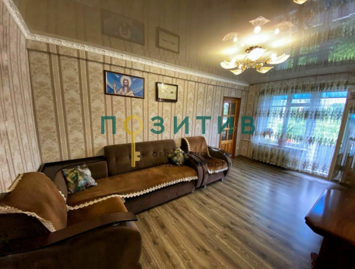 4-комн квартира Московская ул, 76к1