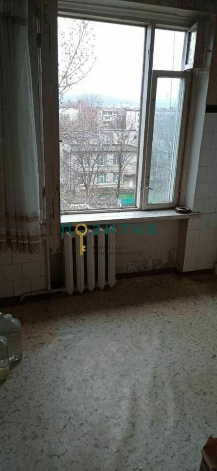 2-комн квартира Восстания ул, 100