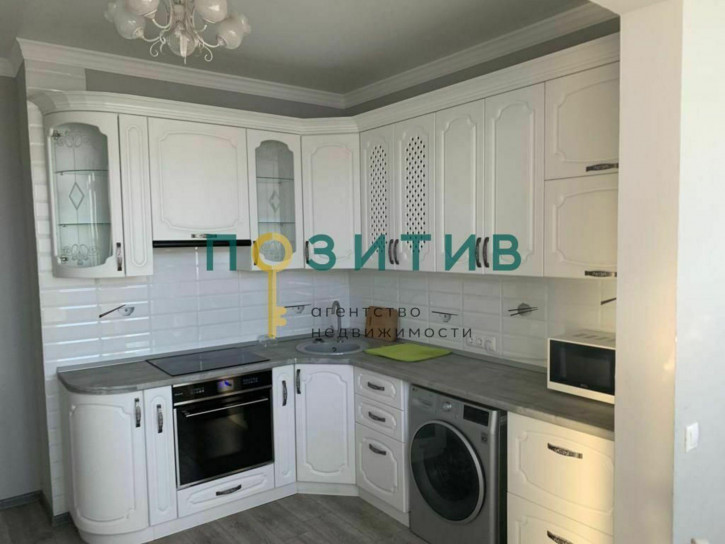 3-комн квартира Калинина ул, 5А