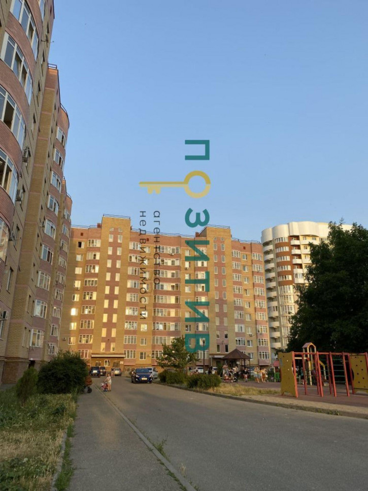 2-комн квартира Кипарисовая ул, 2к2