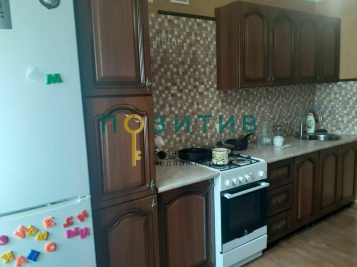 3-комн квартира Пестова ул, 22