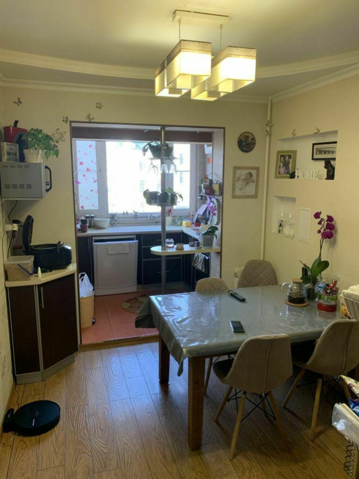 4-комн квартира Панагюриште ул, 18