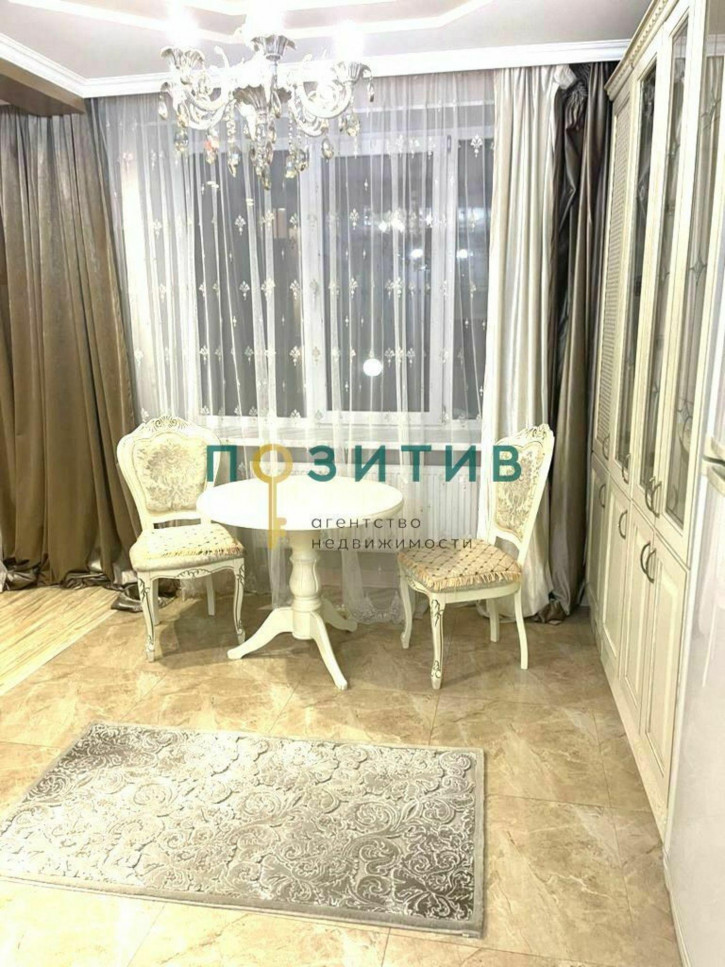 2-комн квартира Орджоникидзе ул, 88к2