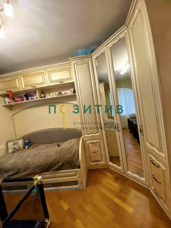 3-комн квартира Калинина пр-кт