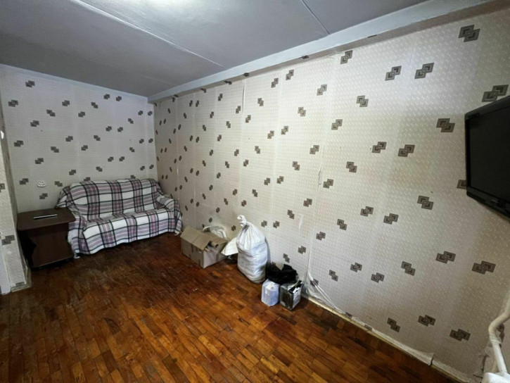 2-комн квартира 40 лет Октября пр-кт, 21