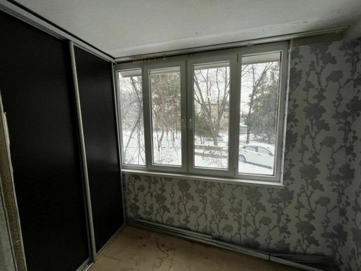 2-комн квартира 40 лет Октября пр-кт, 21