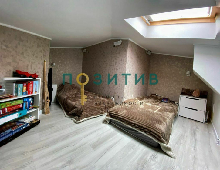 2-комн квартира Нежнова ул, 52