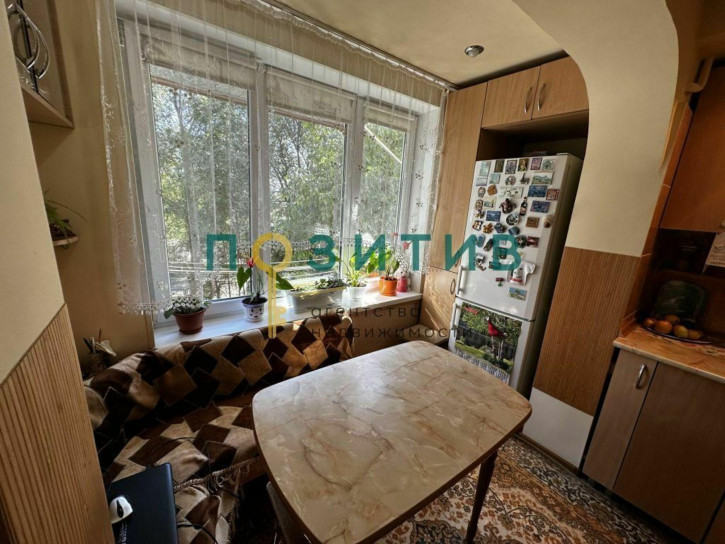 2-комн квартира Адмиральского ул, 31