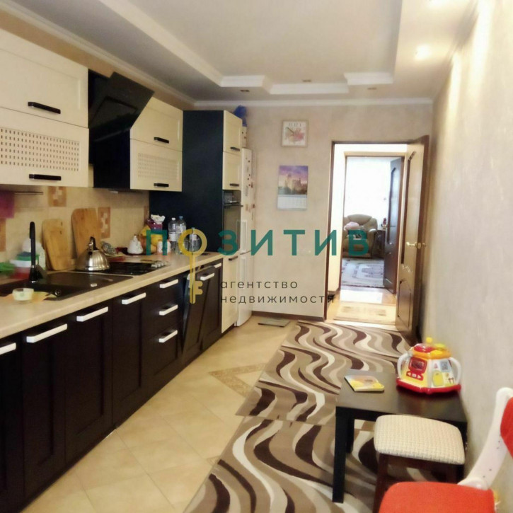 3-комн квартира Егоршина ул, 10