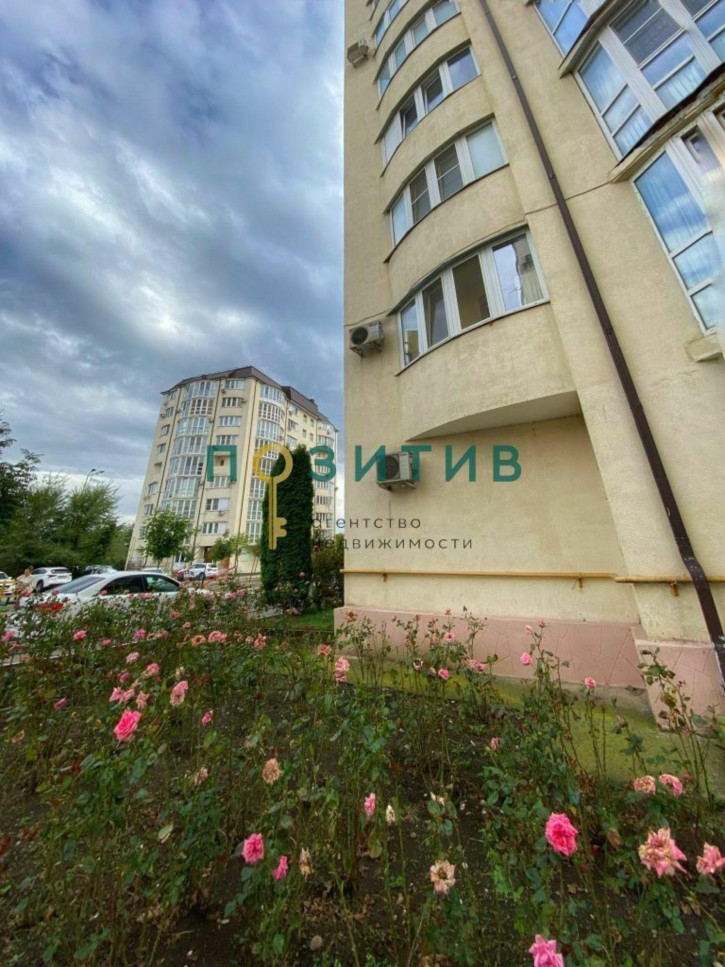 2-комн квартира Нежнова ул, 52