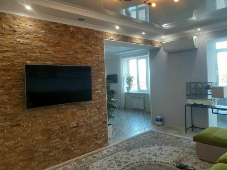 3-комн квартира Кипарисовая ул, 2к1