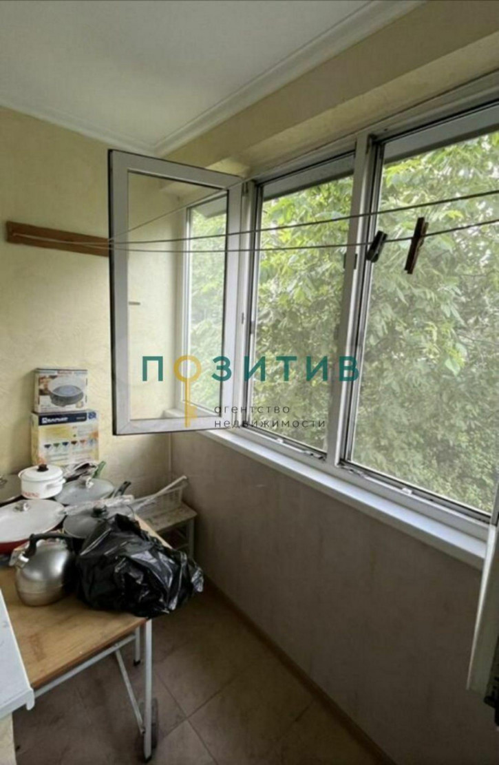 2-комн квартира Крайнего ул, 2Б