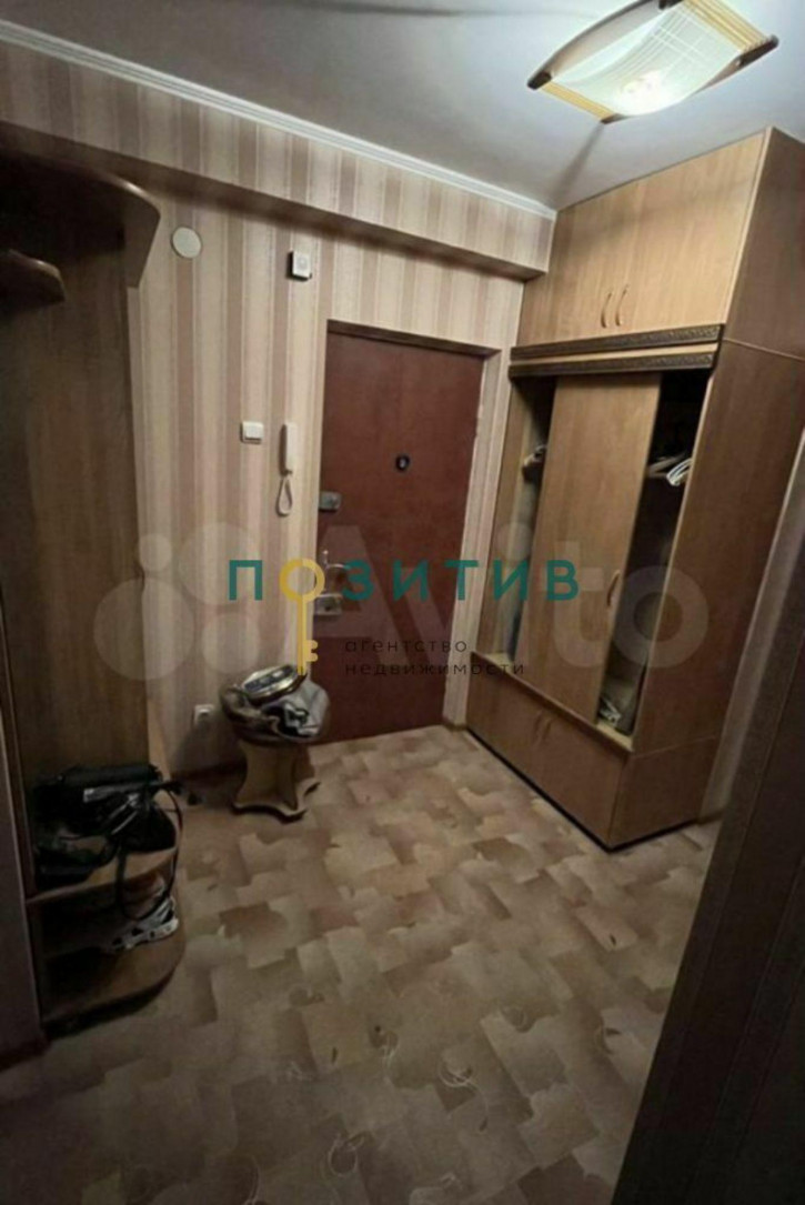 2-комн квартира Крайнего ул, 2Б