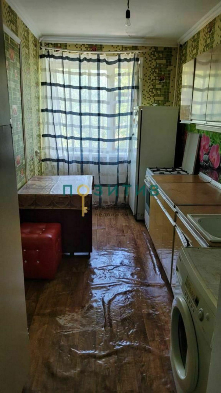 2-комн квартира Пальмиро Тольятти ул, 182