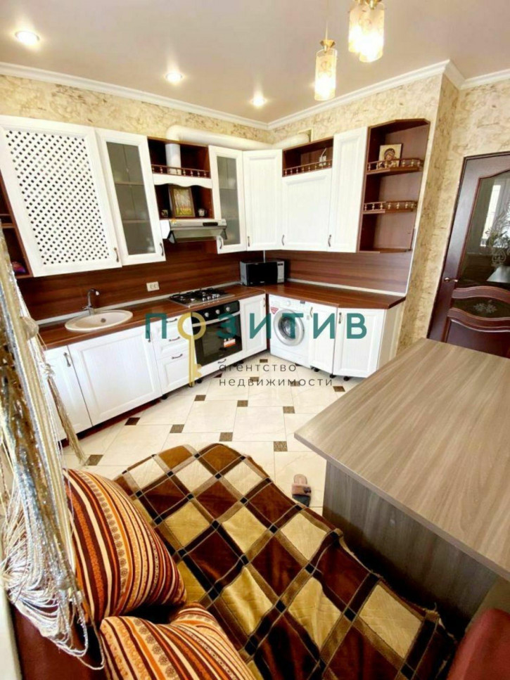 2-комн квартира Орджоникидзе ул
