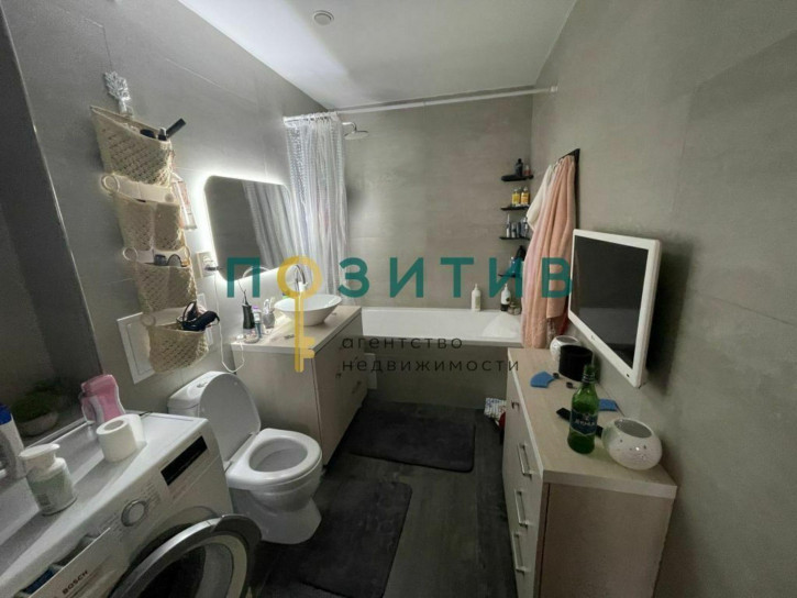 2-комн квартира Нежнова ул, 21к3