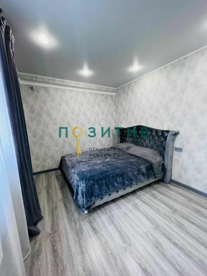 1-комн квартира Кленовая ул, 8