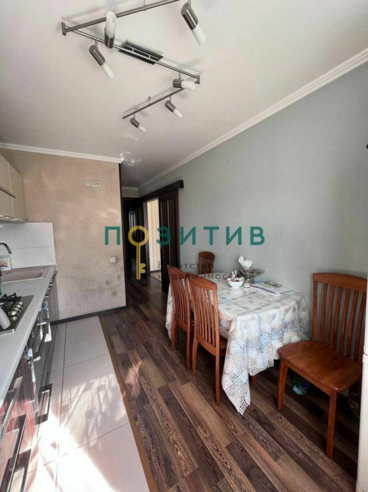 3-комн квартира Ермолова ул, 14