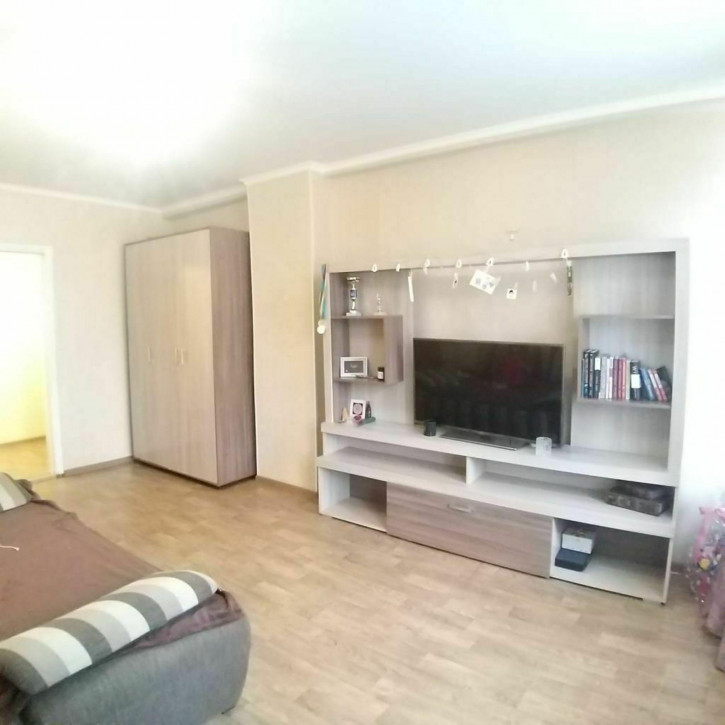 2-комн квартира Матвеева ул, 119к4 2-комн квартира Матвеева ул, 119к4