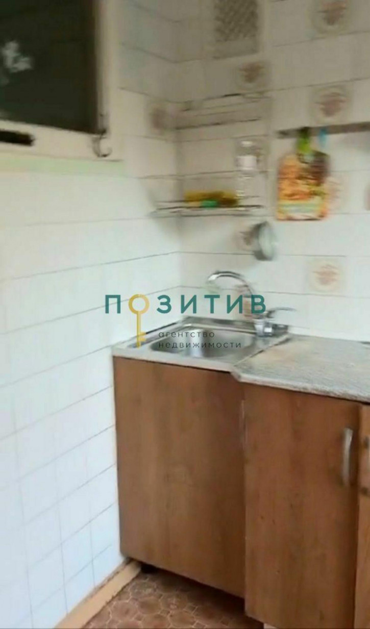 3-комн квартира Калинина ул, 42Б