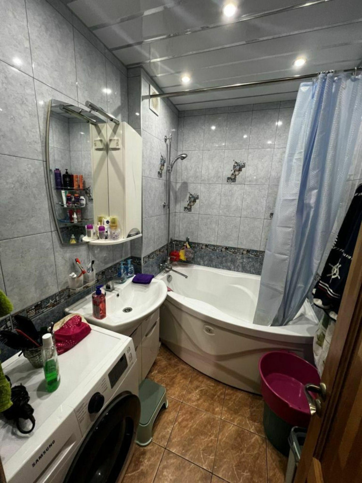 2-комн квартира Кочубея ул, 21к1