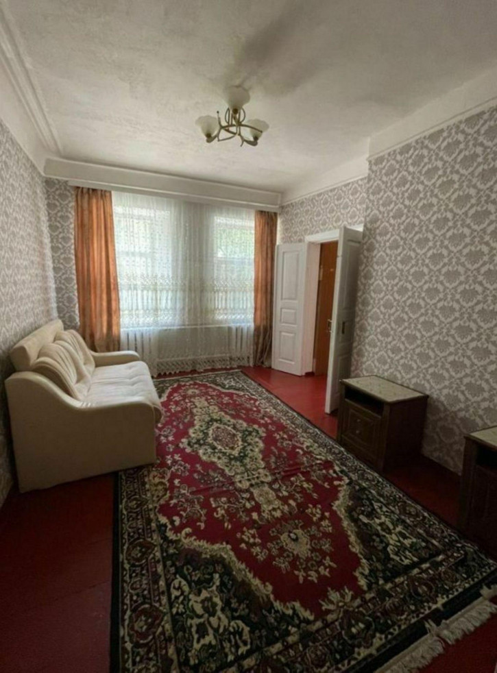 4-комн квартира Октябрьская ул, 28