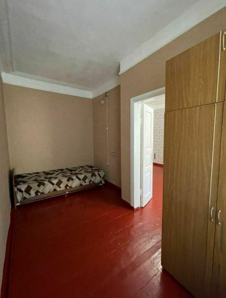 4-комн квартира Октябрьская ул, 28