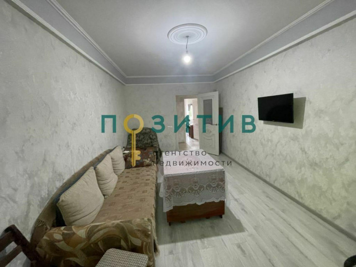 2-комн квартира Восстания ул, 98