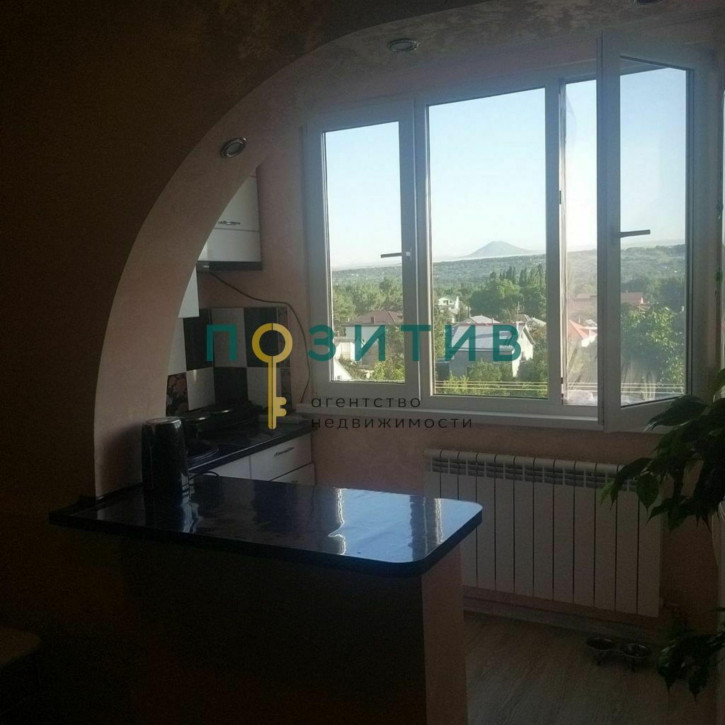 1-комн квартира Ермолова ул, 225/1