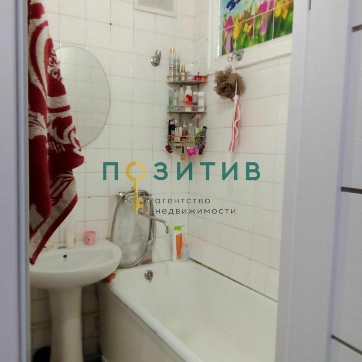 3-комн квартира 40 лет Октября пр-кт, 85