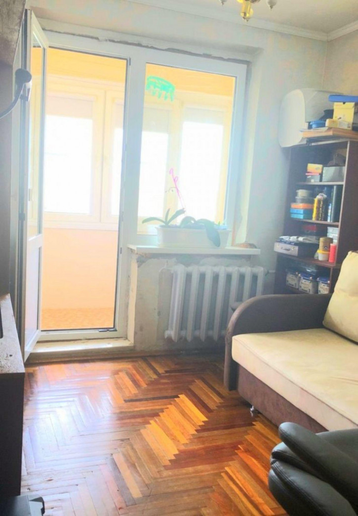 3-комн квартира Крайнего ул, 6