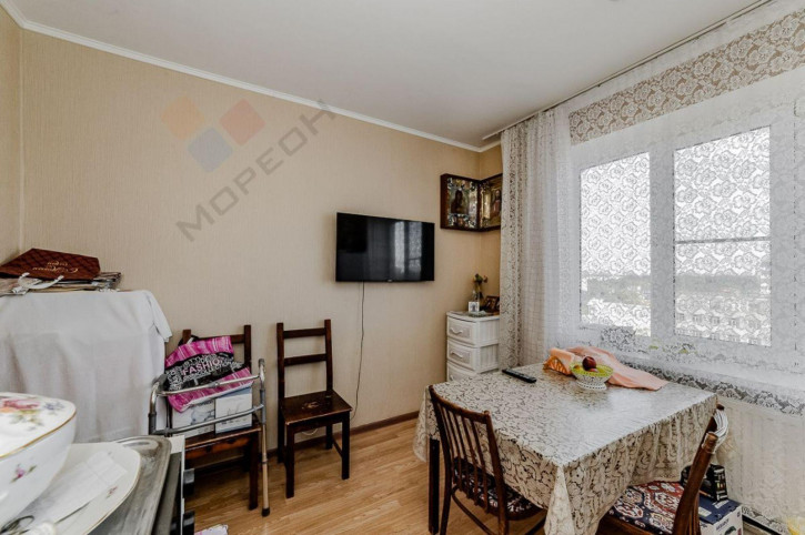 2-комн квартира Академика Лукьяненко ул, 8