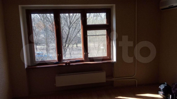 4-комн квартира Российская ул, 77