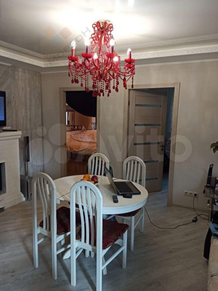 3-комн квартира Коммунистическая ул, 19