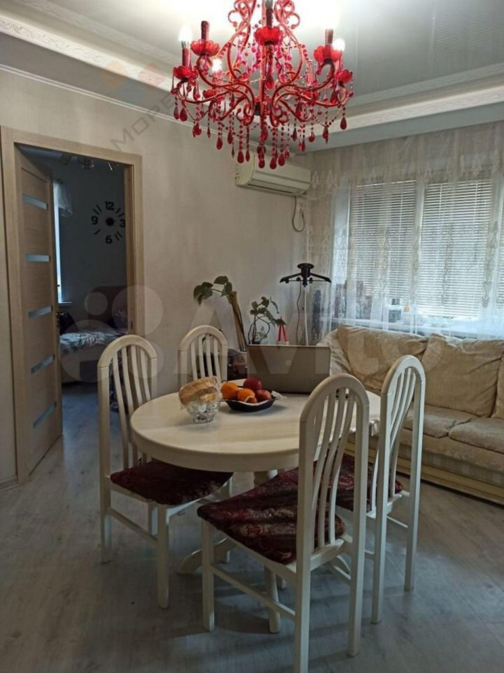 3-комн квартира Коммунистическая ул, 19