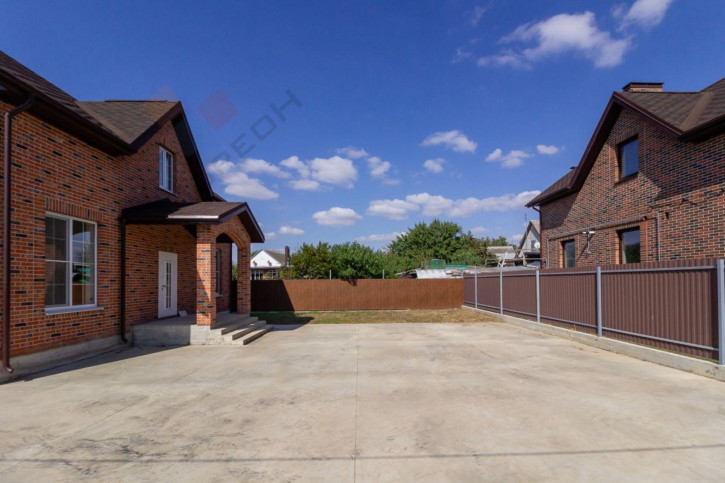 Коттедж/дом Интернациональная ул, 49