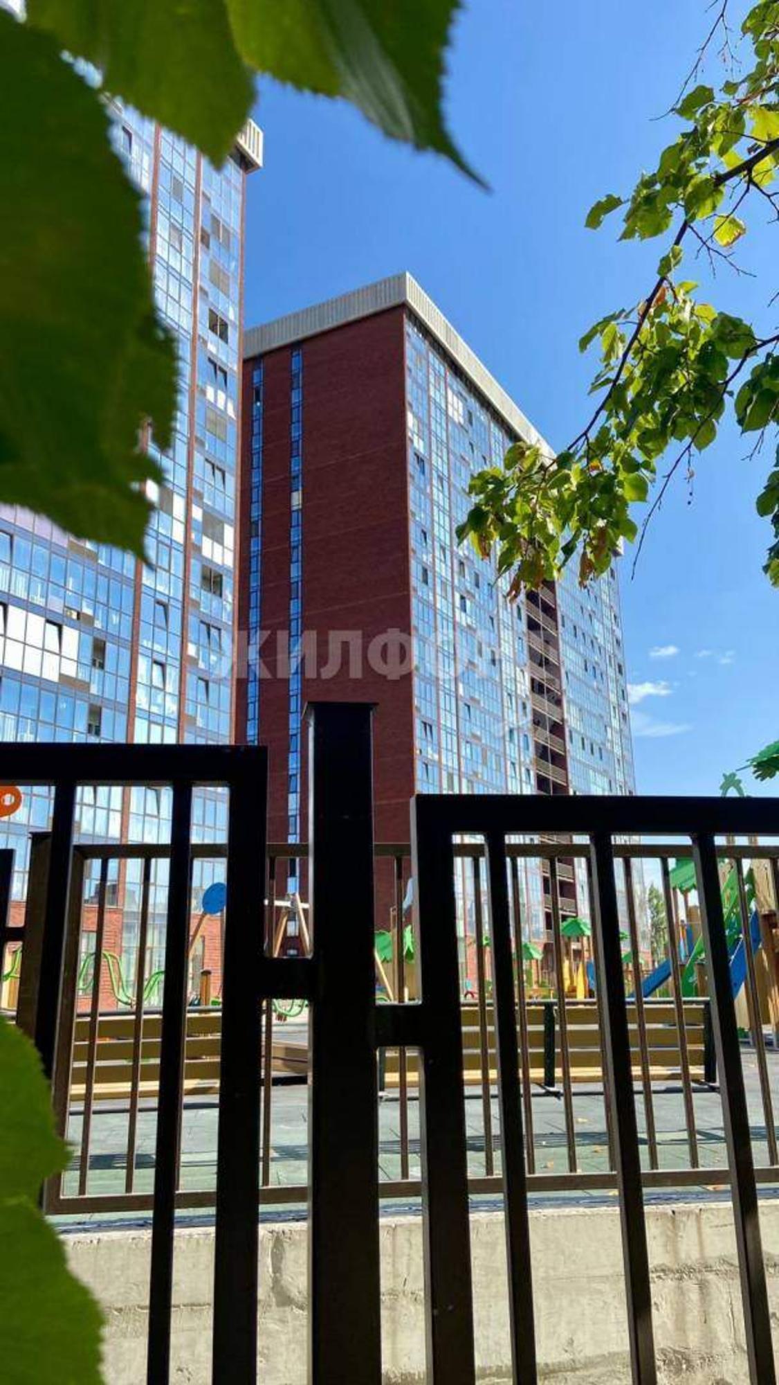 Купить квартиру за 7 270 000 рублей на 45 стрелковой дивизии улица, д.232/1