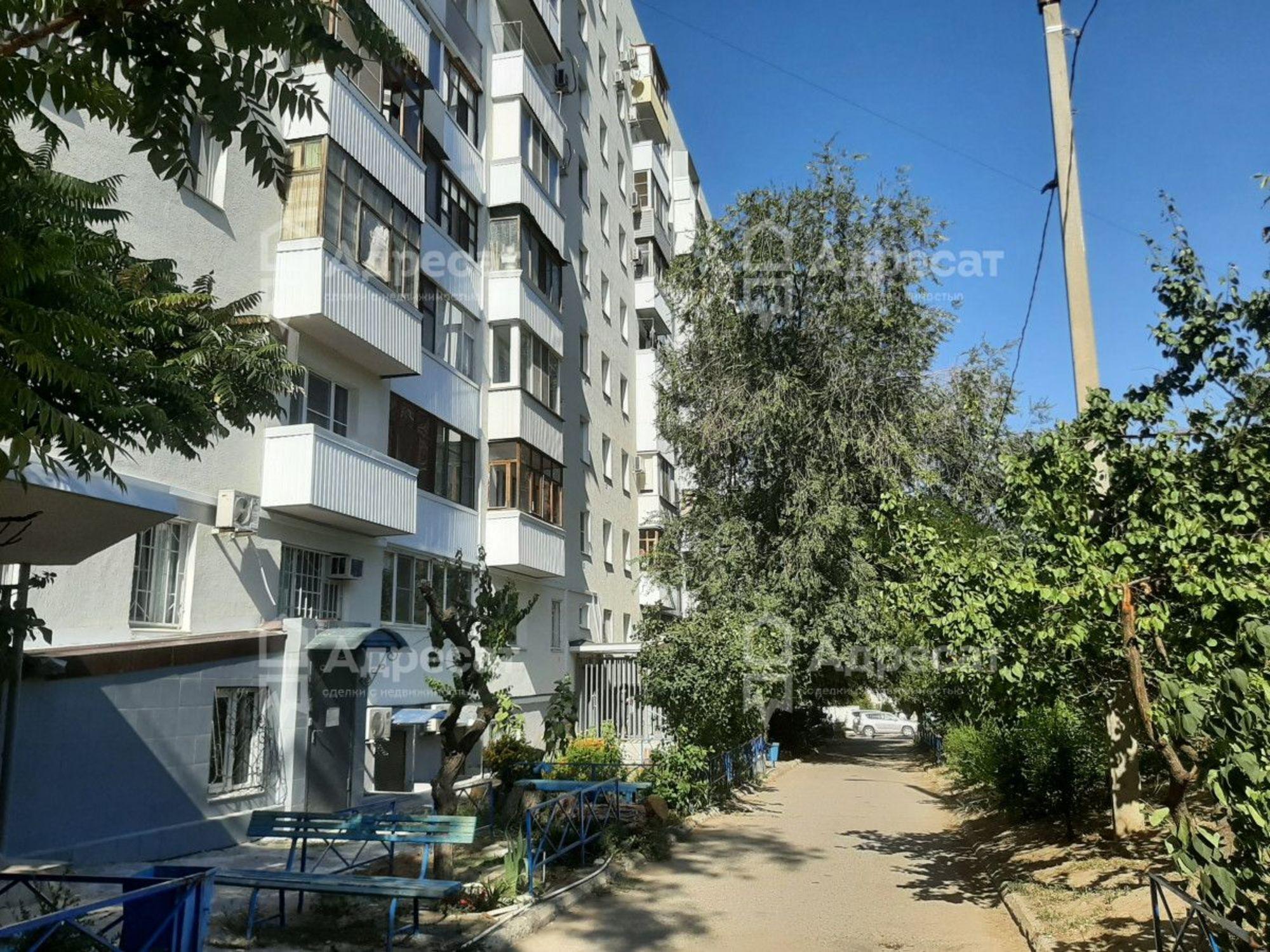 Купить квартиру за 5 430 000 рублей на ул. Ткачева,  д.14