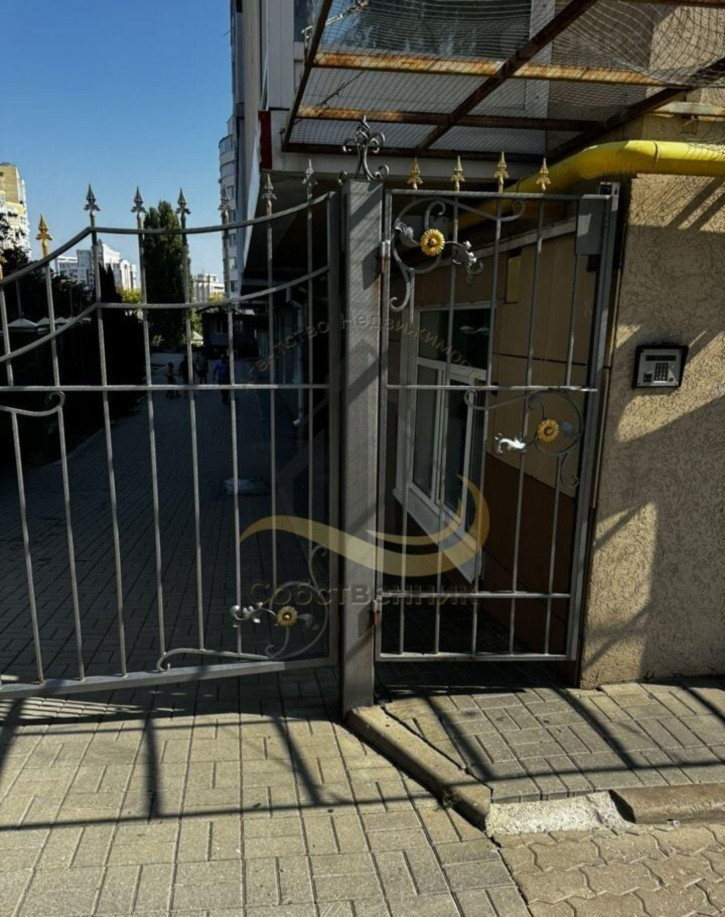 2-комн квартира Театральная ул, 2 2-комн квартира Театральная ул, 2