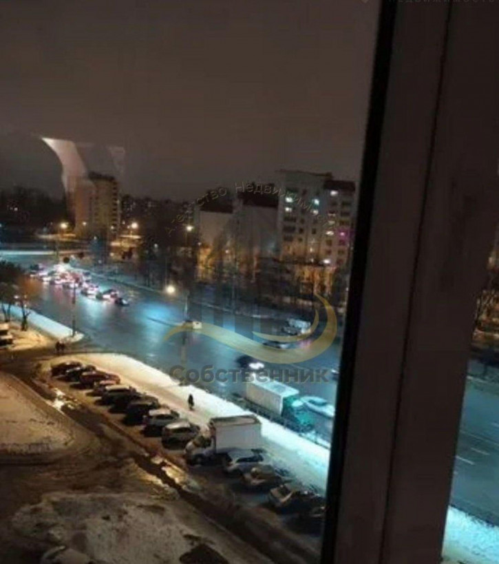 2-комн квартира Ворошилова ул, 43