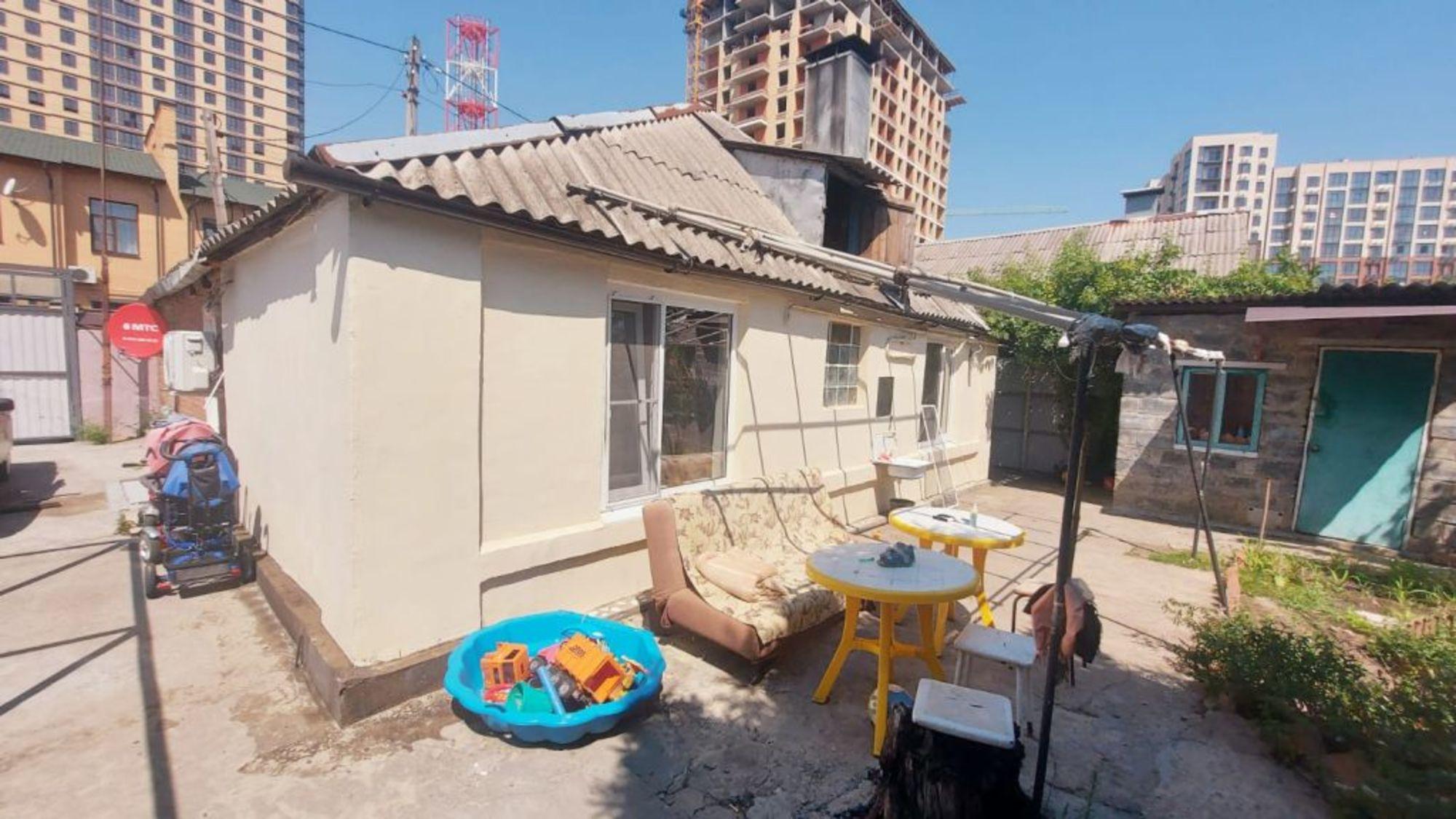 Купить дачу, дом, коттедж за 9 000 000 рублей на Бугский пер, 46