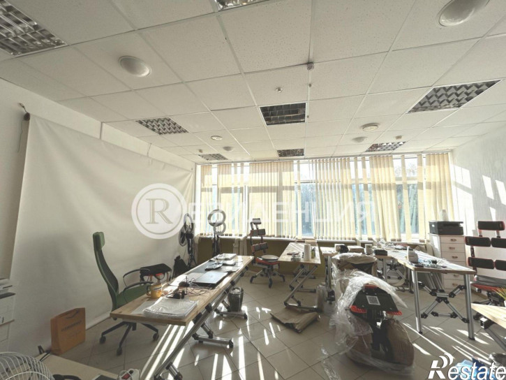 Помещение свободного назначения Уральская ул, 102