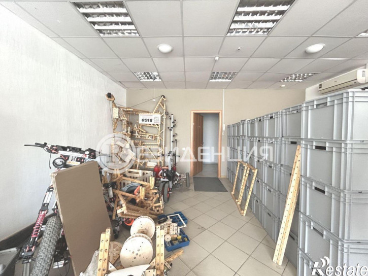 Помещение свободного назначения Уральская ул, 102