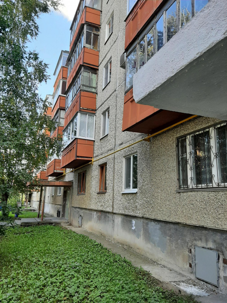 2-комн квартира Энгельса ул., 54а