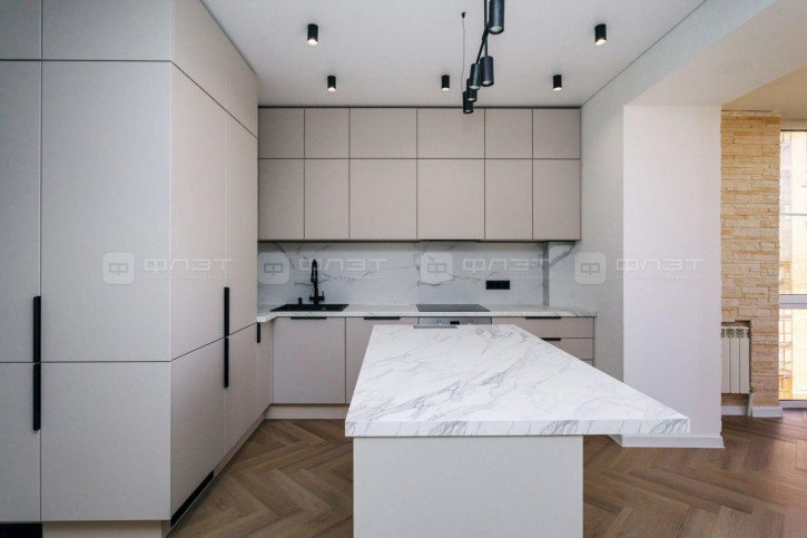 3-комн квартира ул. Шмидта, дом 34/18 3-комн квартира ул. Шмидта, дом 34/18