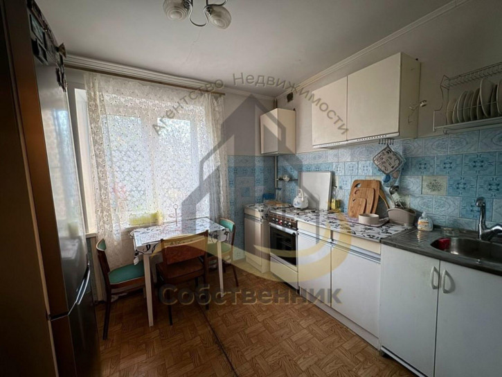 3-комн квартира Урицкого ул, 14